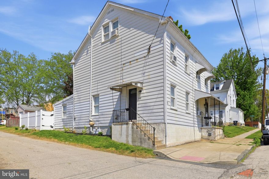 Welcome to this beautifully renovated 3-bedroom, 1-bath twin home located in the heart of Conshohocken Borough. Perfectly positioned just steps from all the dining, shopping, and nightlife the area has to offer. This home checks all the boxes! The first floor features a bright and inviting living room that flows seamlessly into a formal dining area, leading into an updated kitchen with stylish finishes and ample cabinet space—perfect for both everyday living and entertaining. Upstairs on the second level, you’ll find two spacious bedrooms along with a fully renovated hall bathroom. The third floor offers a generously sized third bedroom, ideal for a primary suite, home office, or guest space. Out back, enjoy a private, fully fenced-in yard—perfect for relaxing, gardening, or hosting summer gatherings.  Opportunities like this in Conshohocken do not last long. Schedule your showing today!