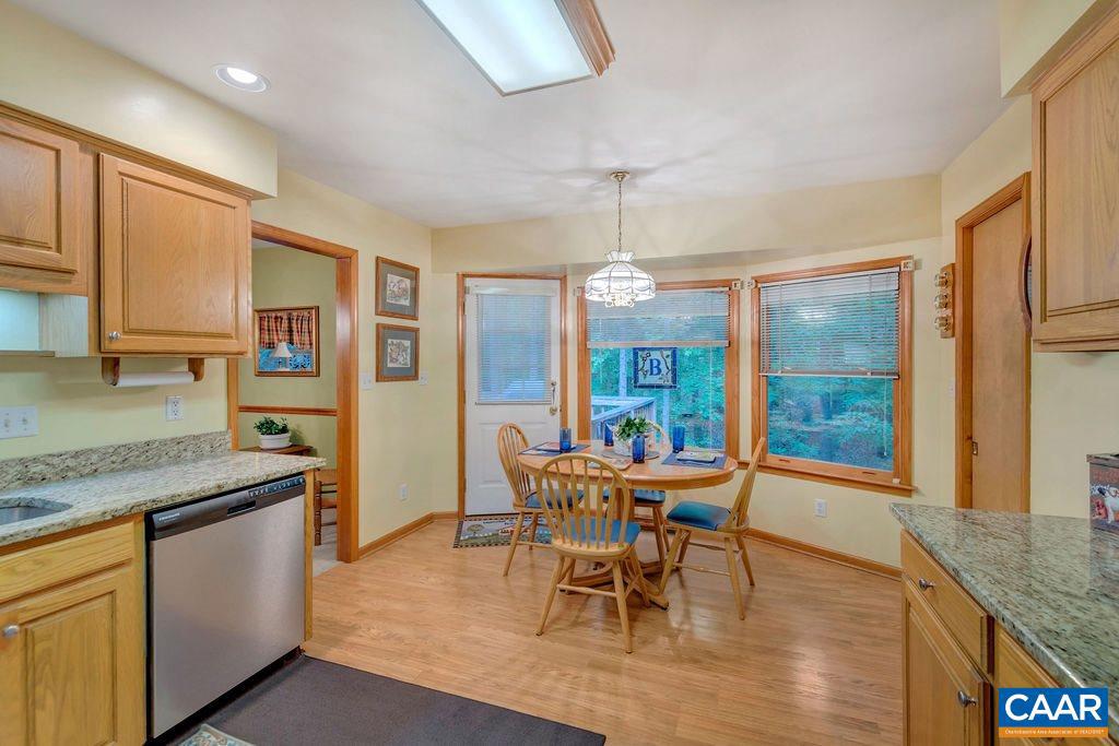 LAKE MONTICELLO - Residential