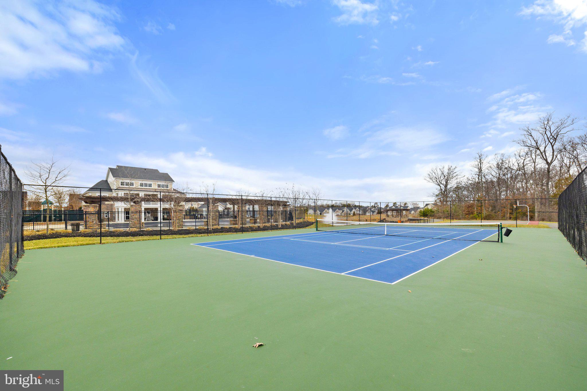 WESTRIDGE CONDOMINIUM - Residential