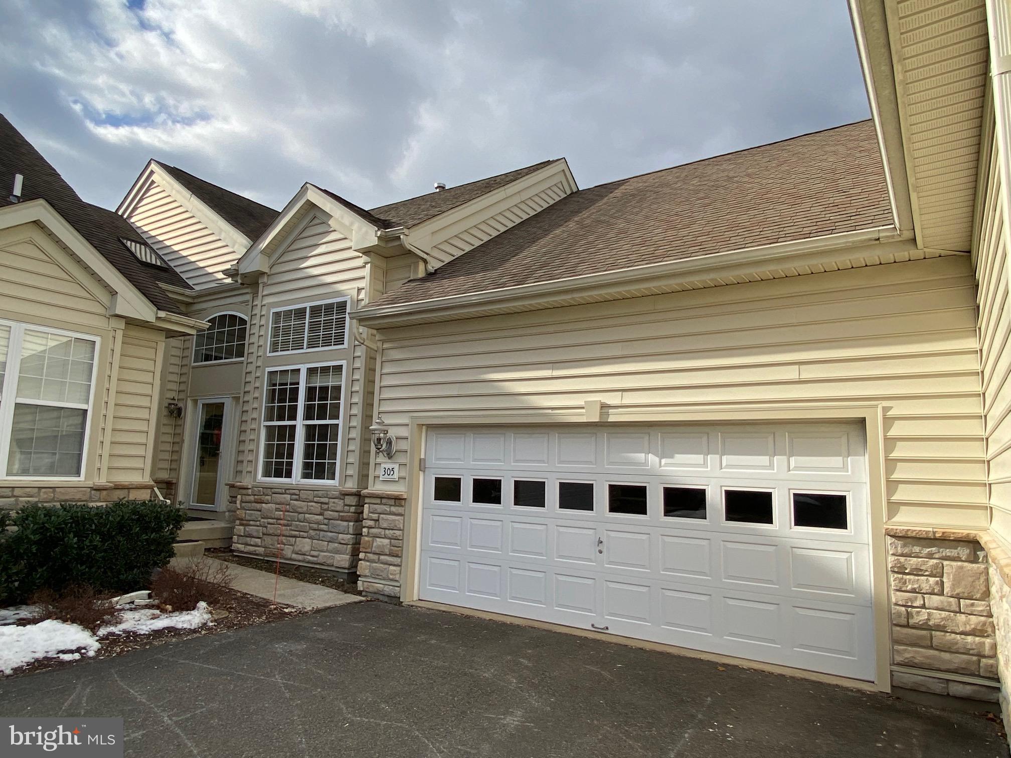 LAMPLIGHTER VILLAGE - Residential