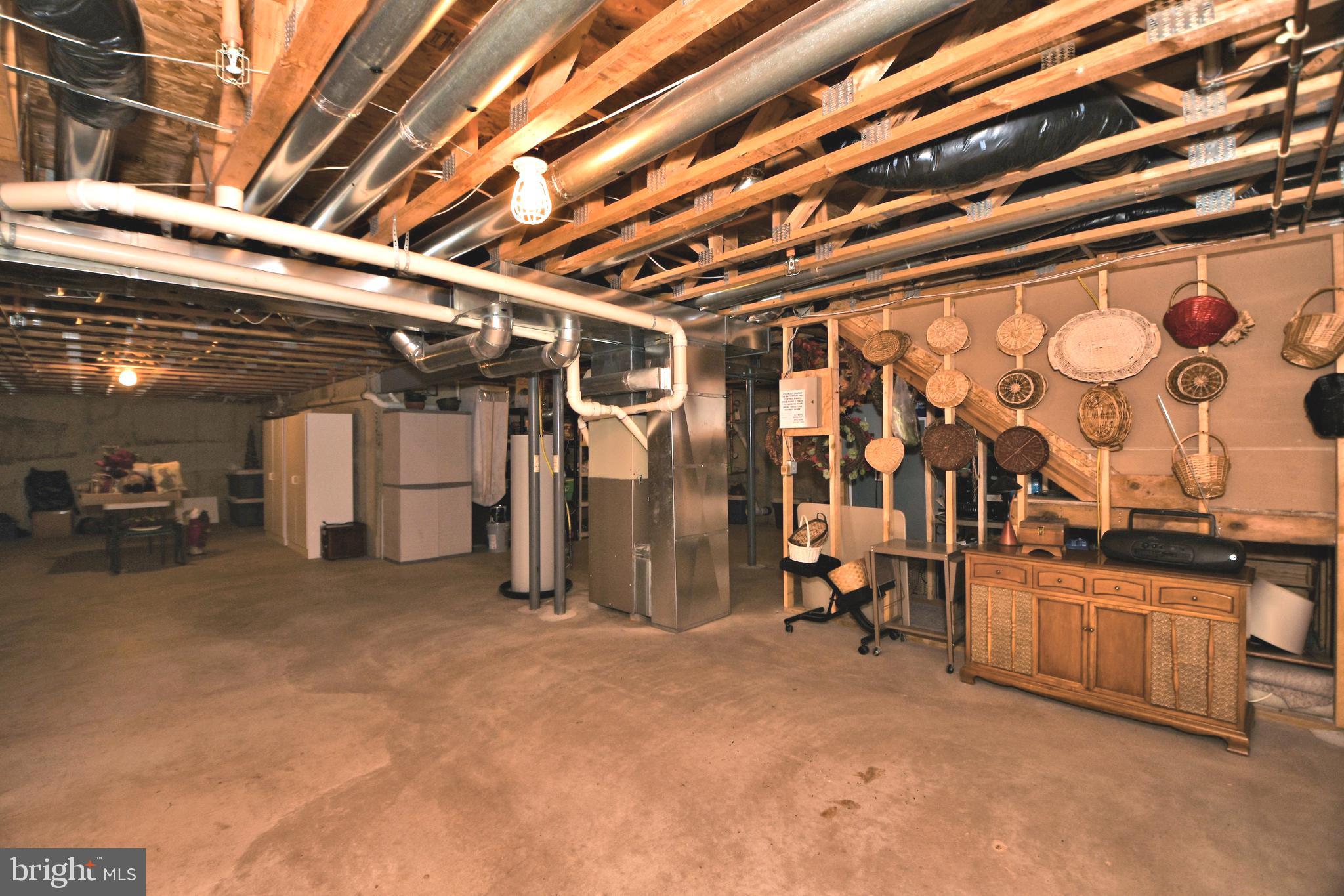 LAMPLIGHTER VILLAGE - Residential