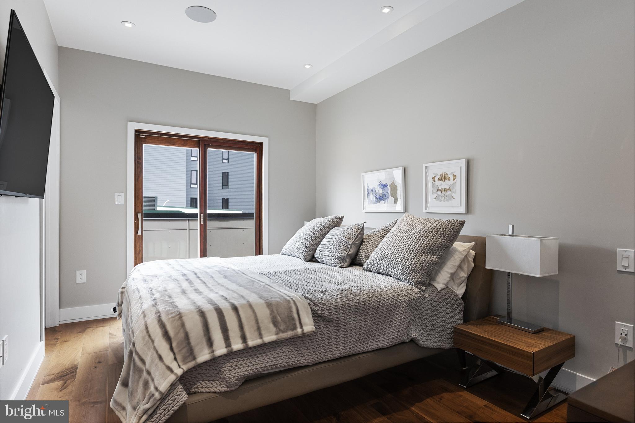 OLD CITY - Residential