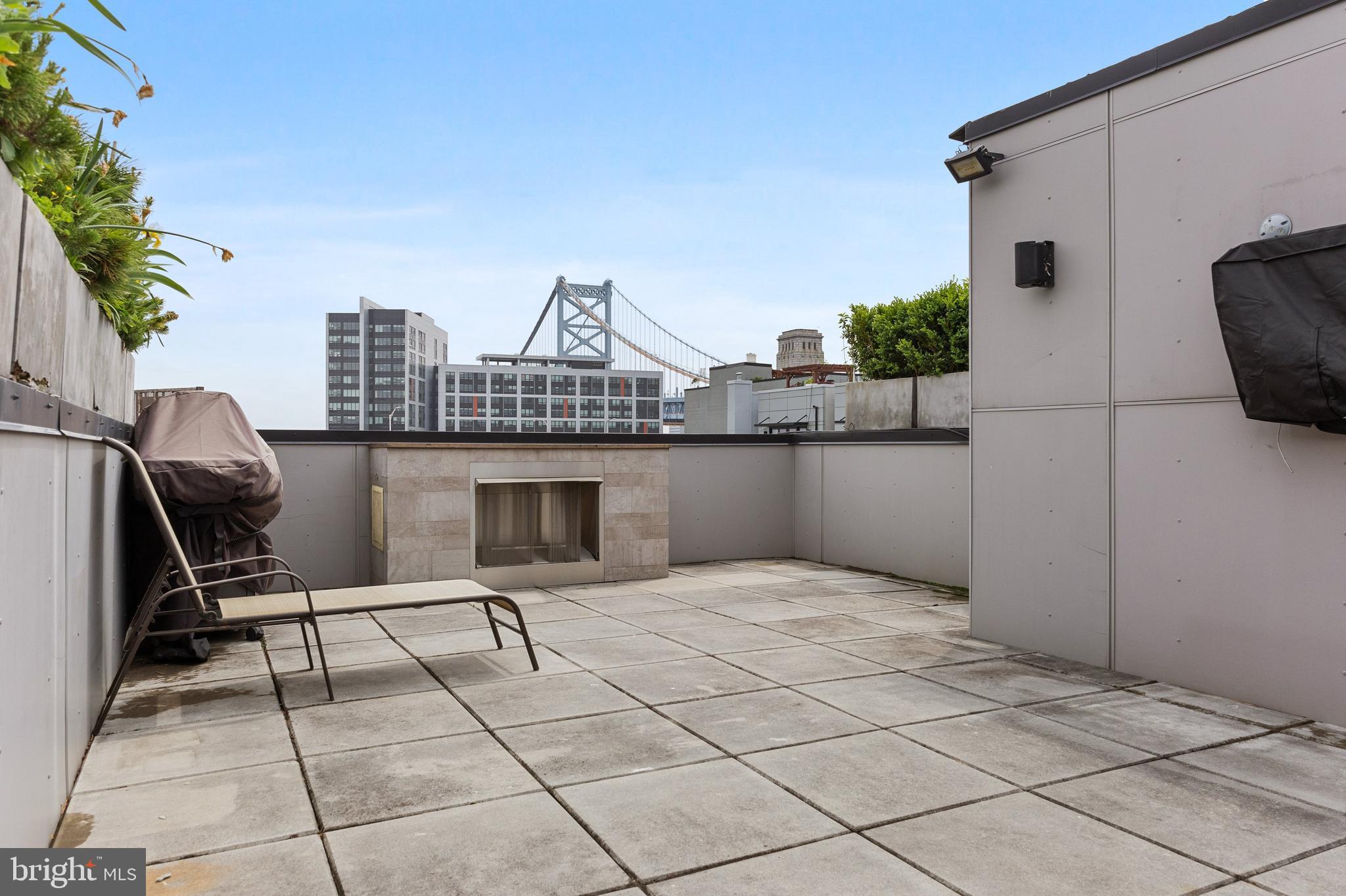 OLD CITY - Residential