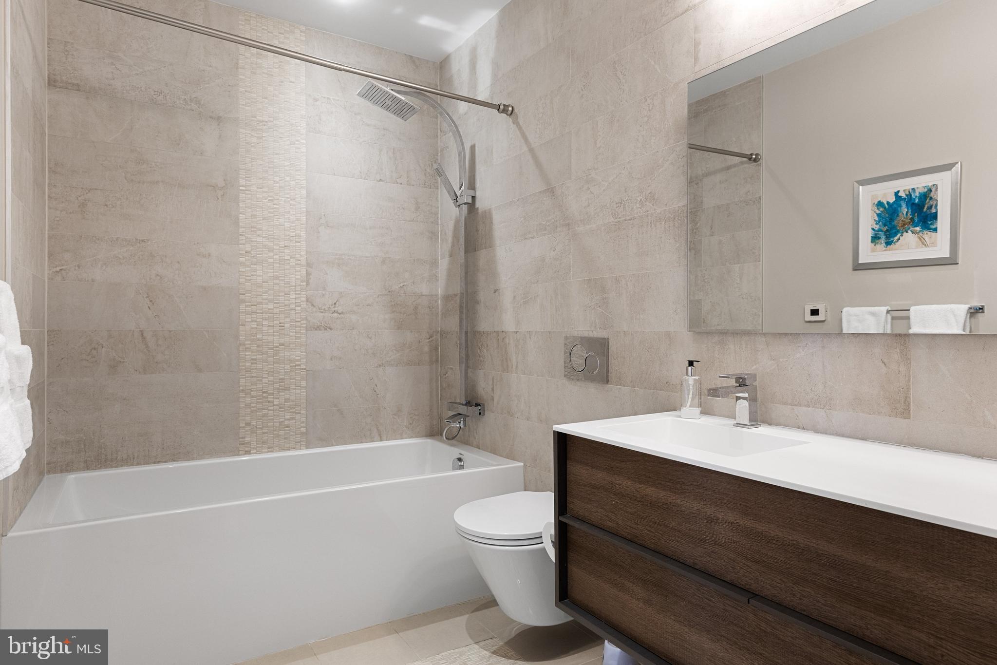 OLD CITY - Residential