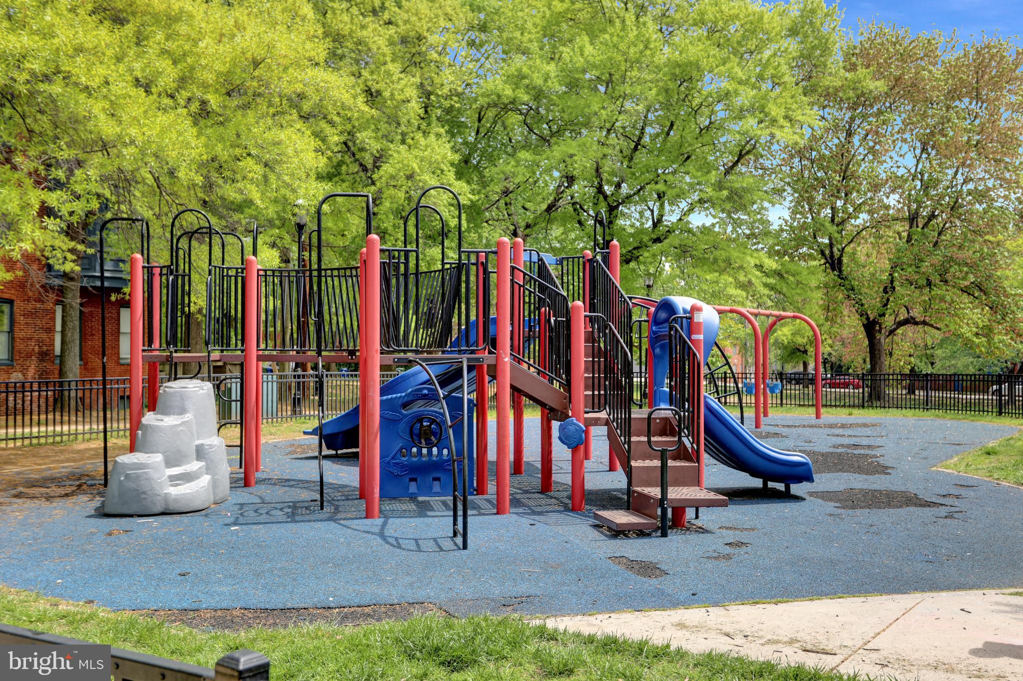 BOLTON HILL HISTORIC DISTRICT - Residential