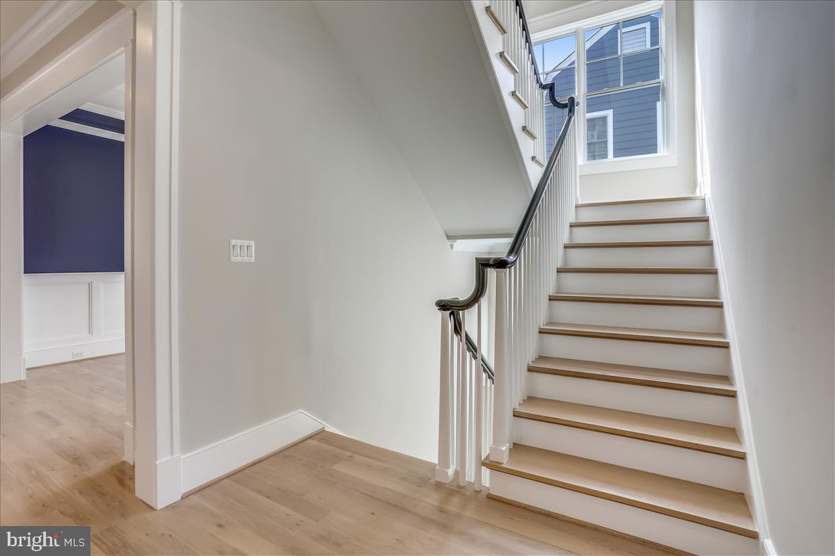 BATTERY PARK - Residential