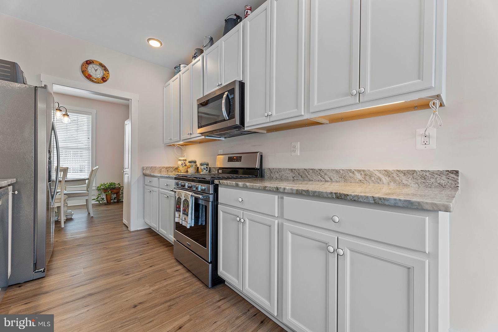 MAURY HEIGHTS - Residential