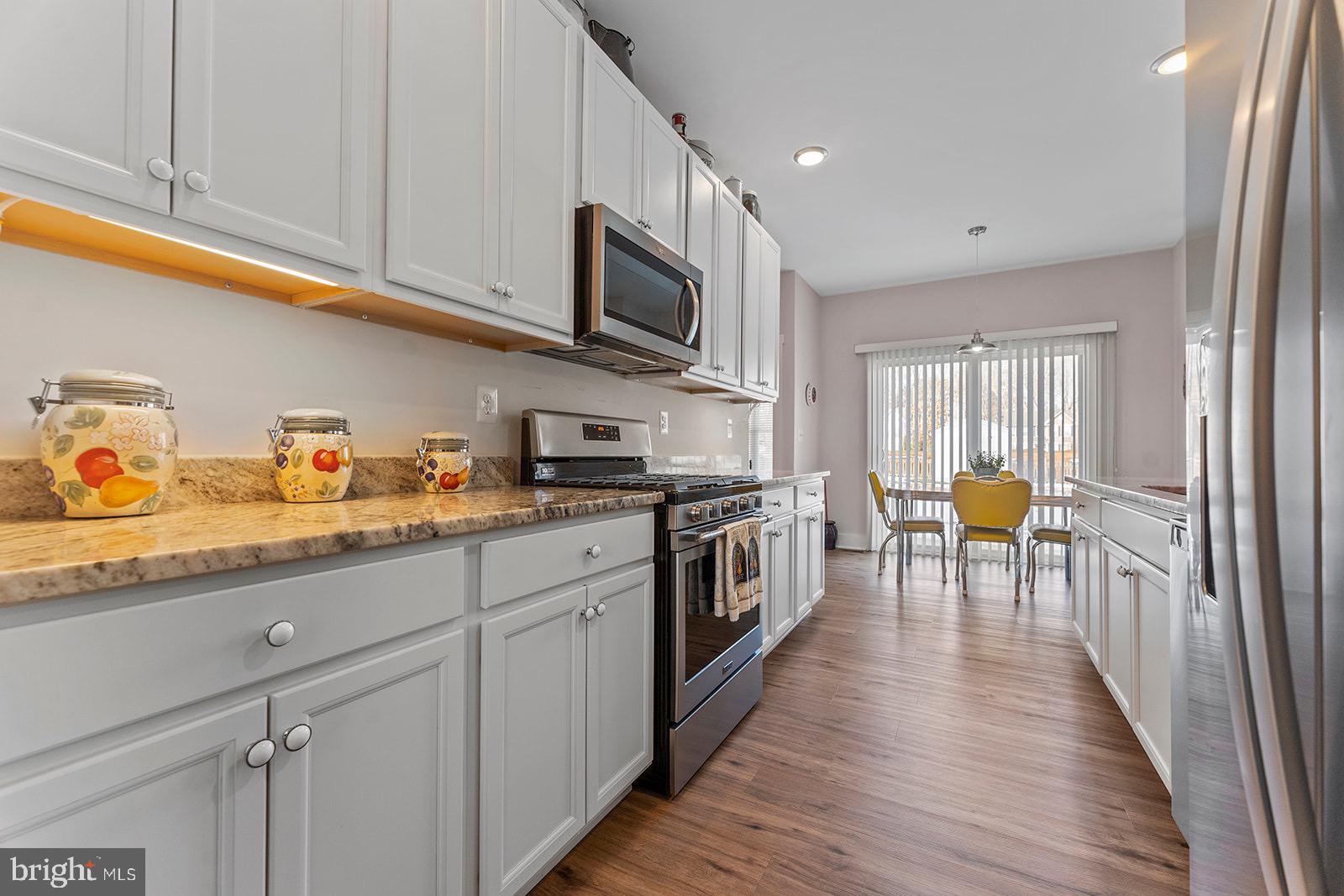 MAURY HEIGHTS - Residential