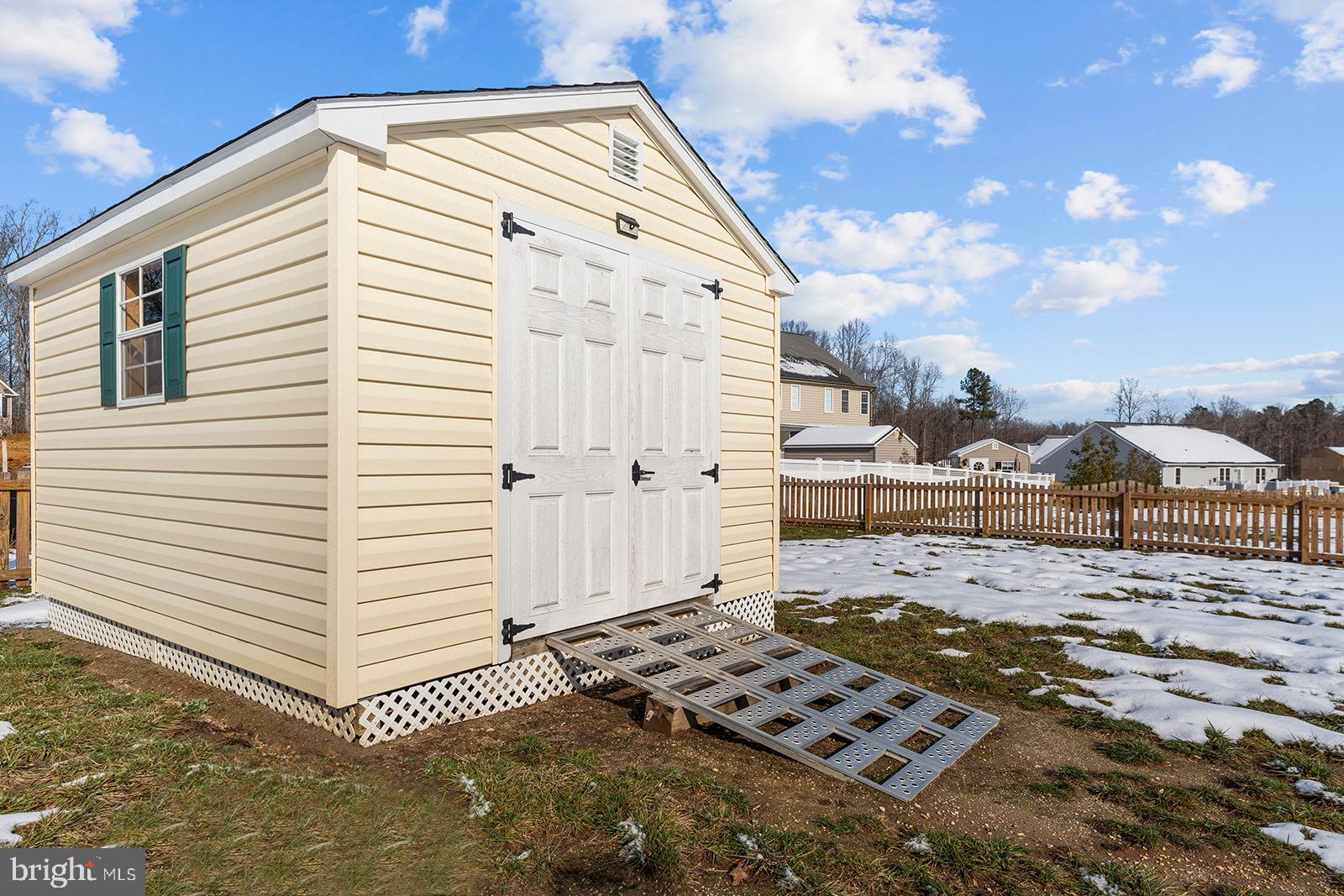 MAURY HEIGHTS - Residential