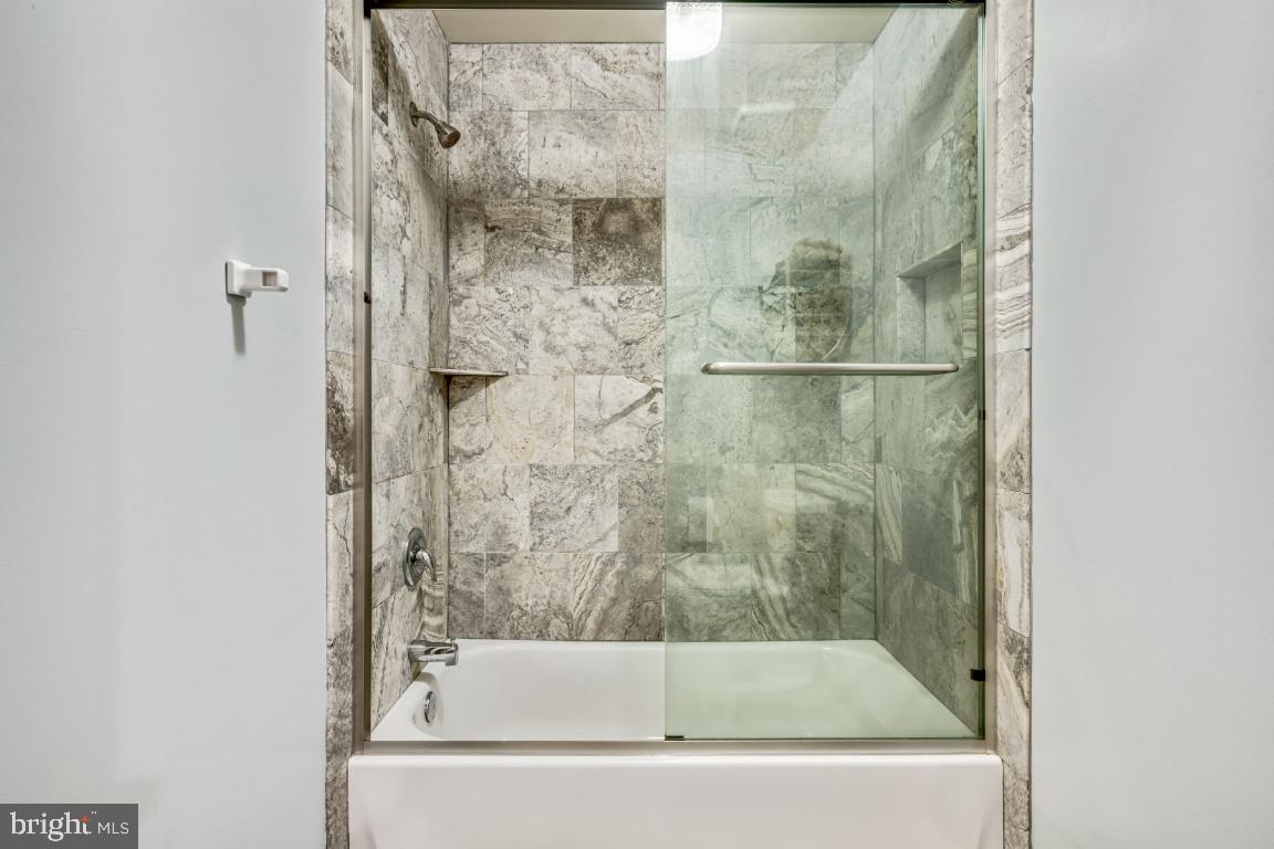 VIRGINIA RUN - Residential