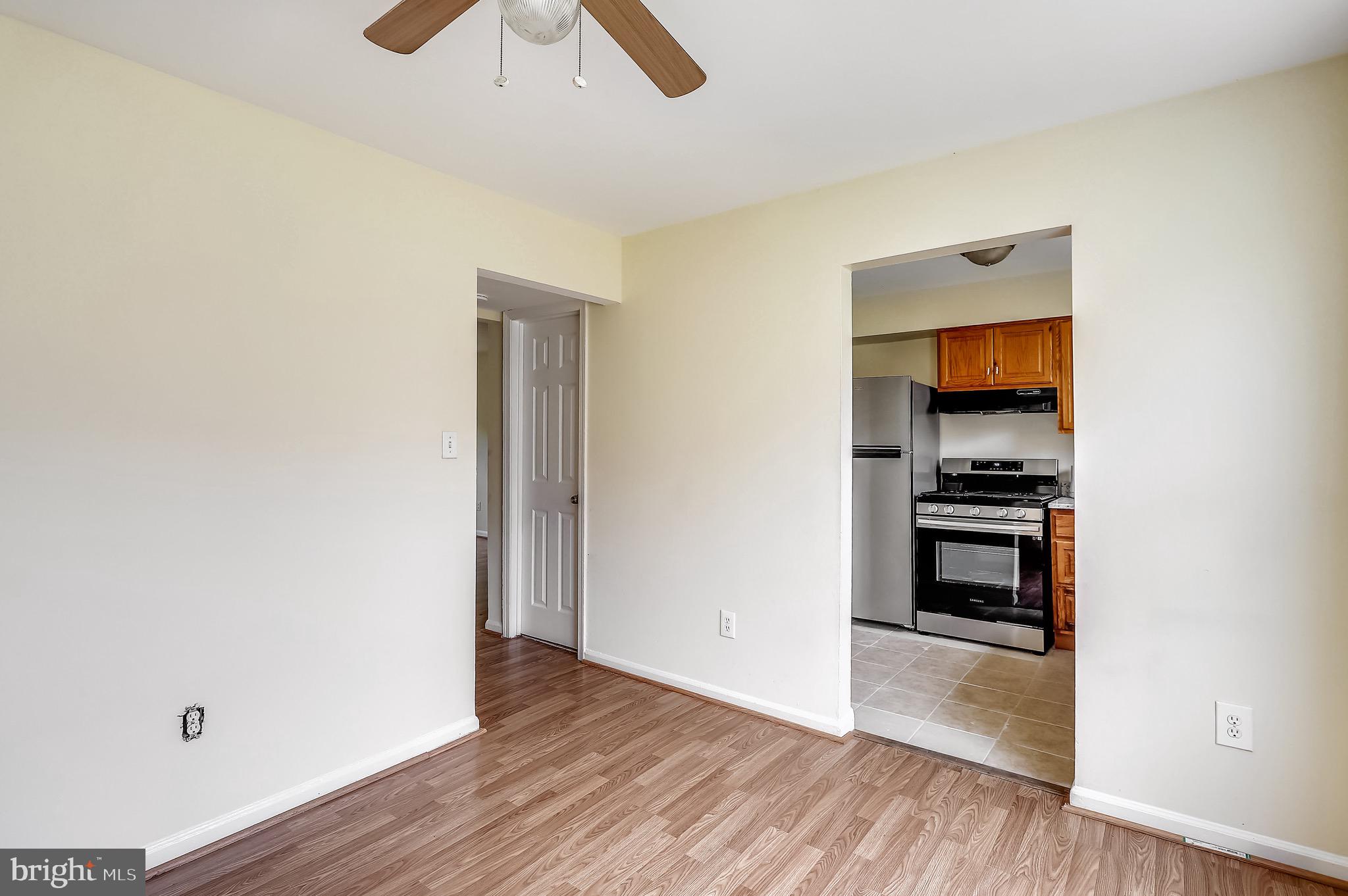 OLD TOWNE VILLAGE CONDOMINIUMS - Residential