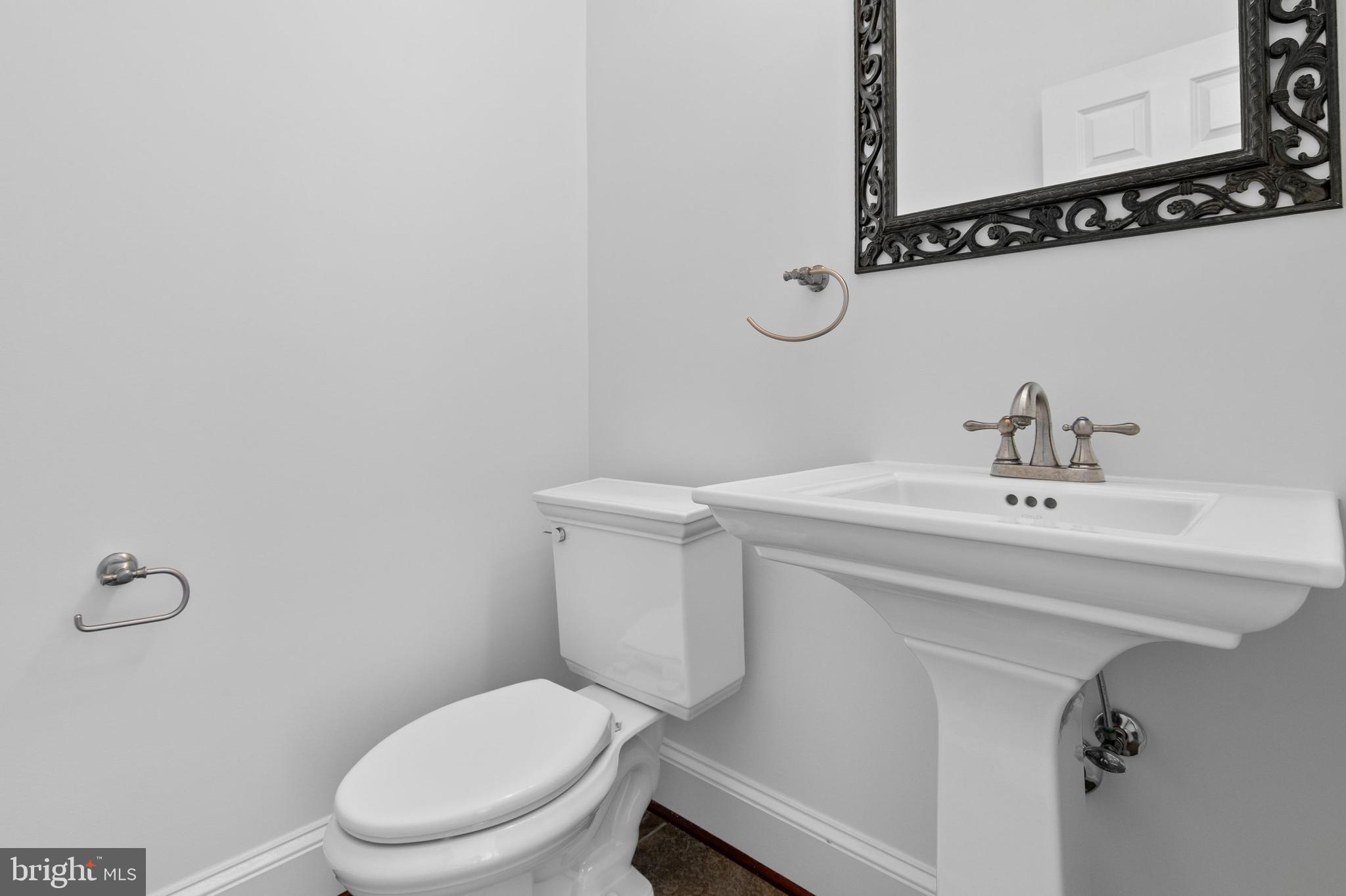 LONGMOOR FARM ESTATES - Residential