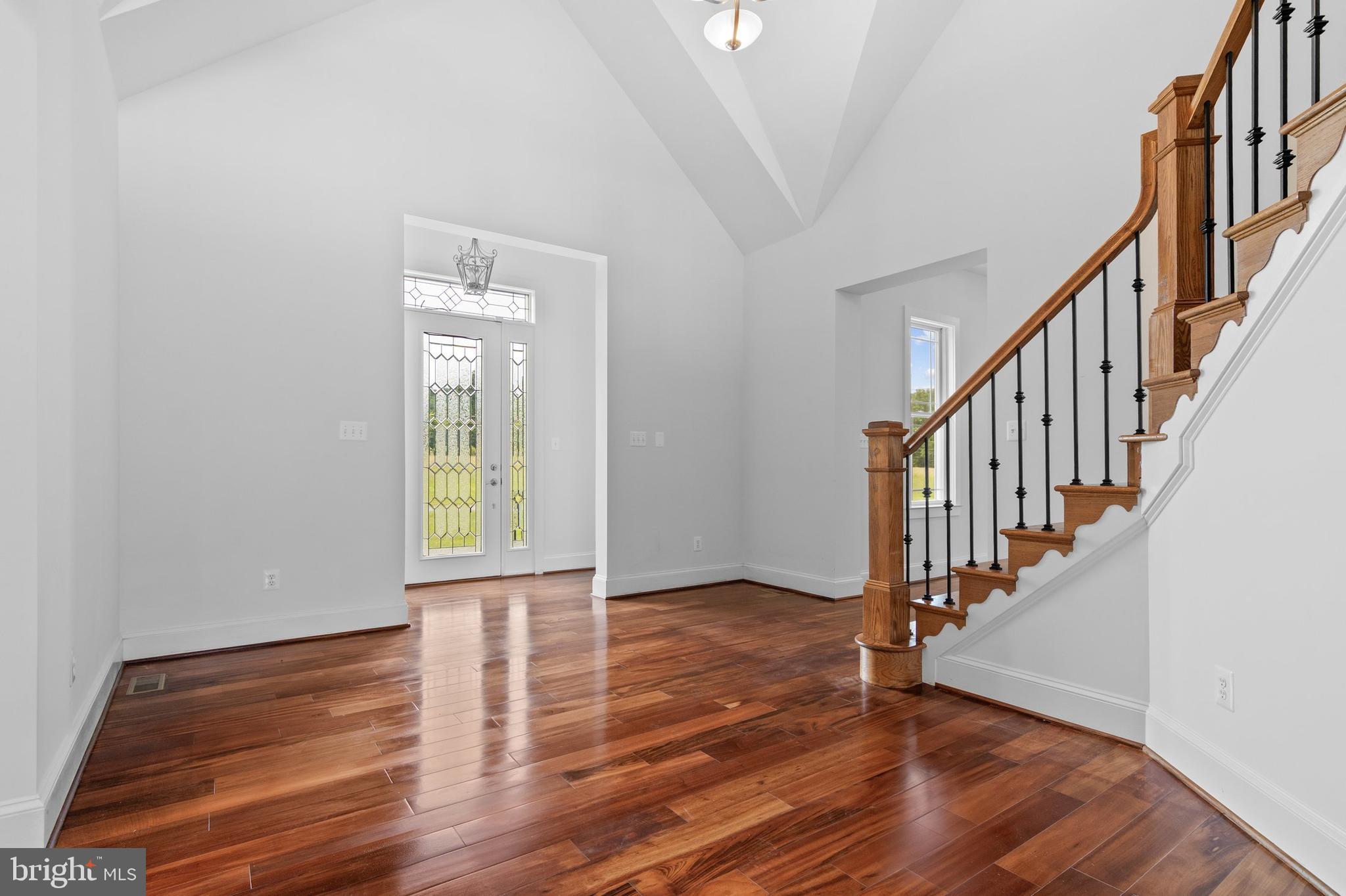 LONGMOOR FARM ESTATES - Residential