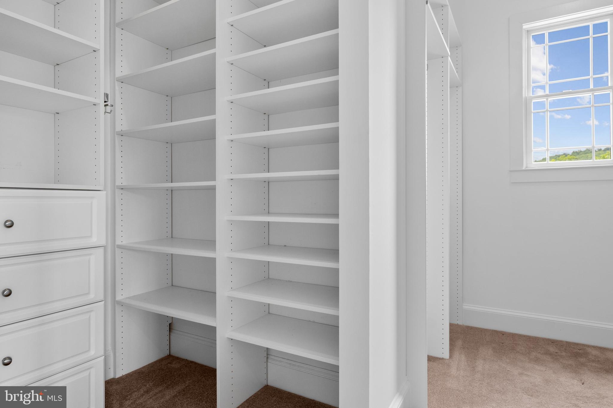 LONGMOOR FARM ESTATES - Residential