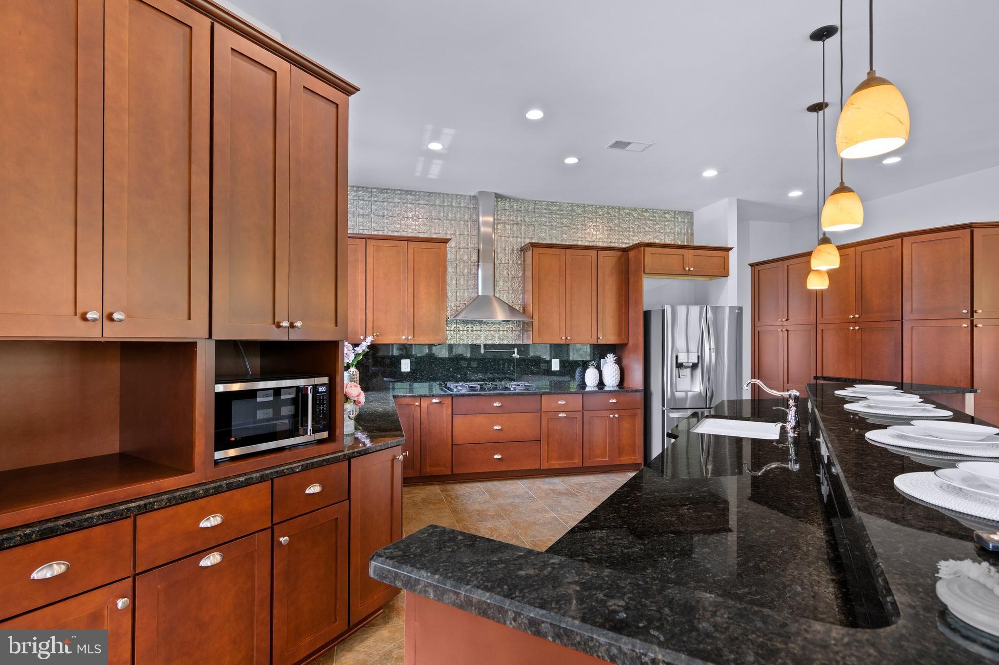 LONGMOOR FARM ESTATES - Residential