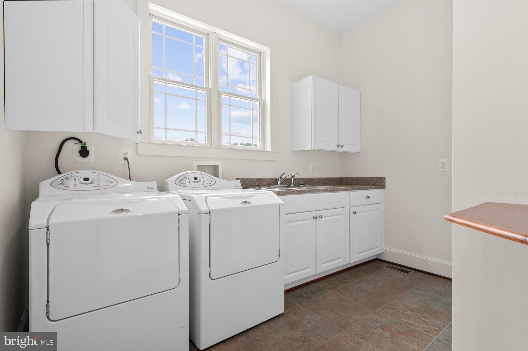 LONGMOOR FARM ESTATES - Residential