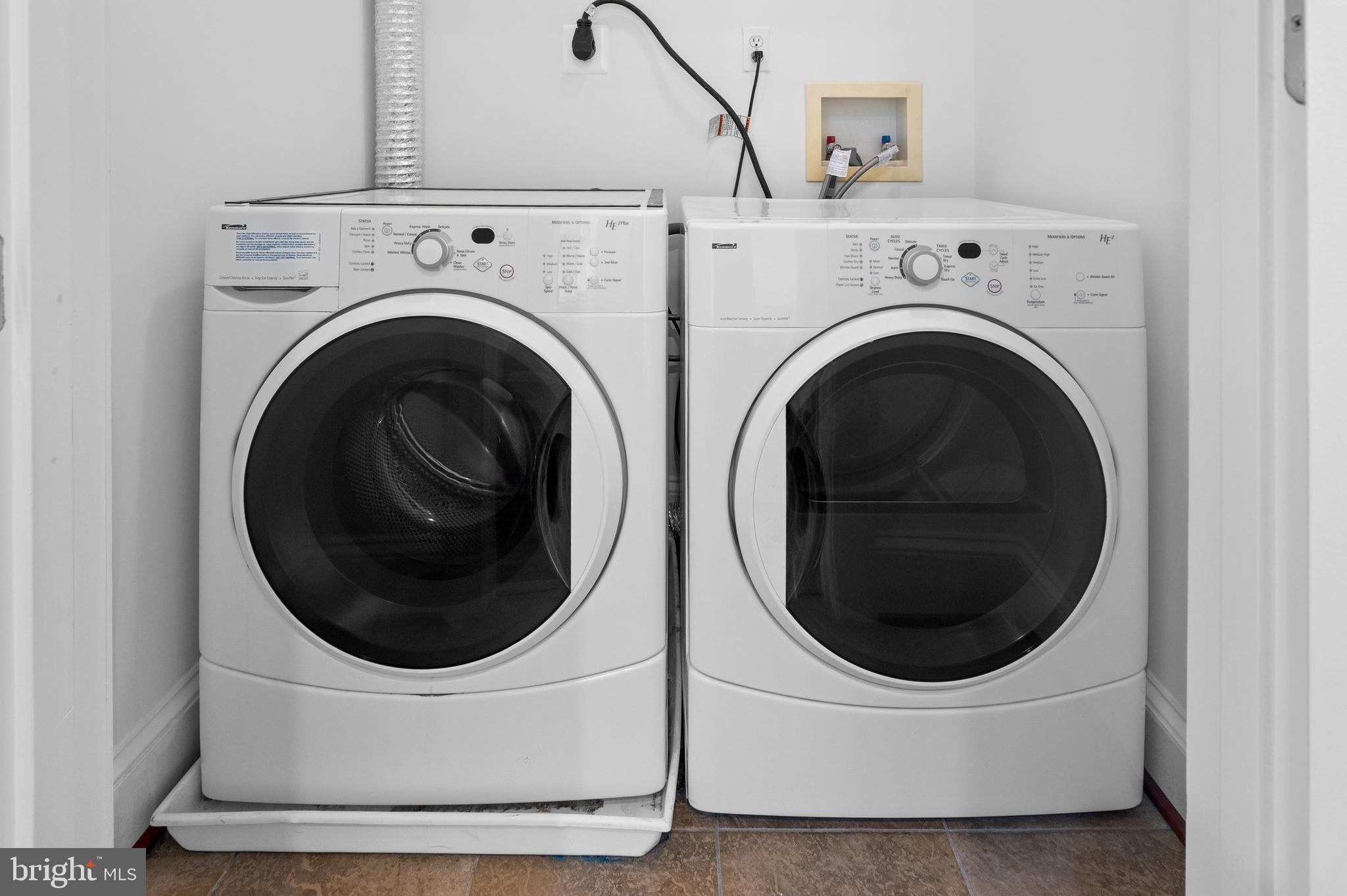 LONGMOOR FARM ESTATES - Residential