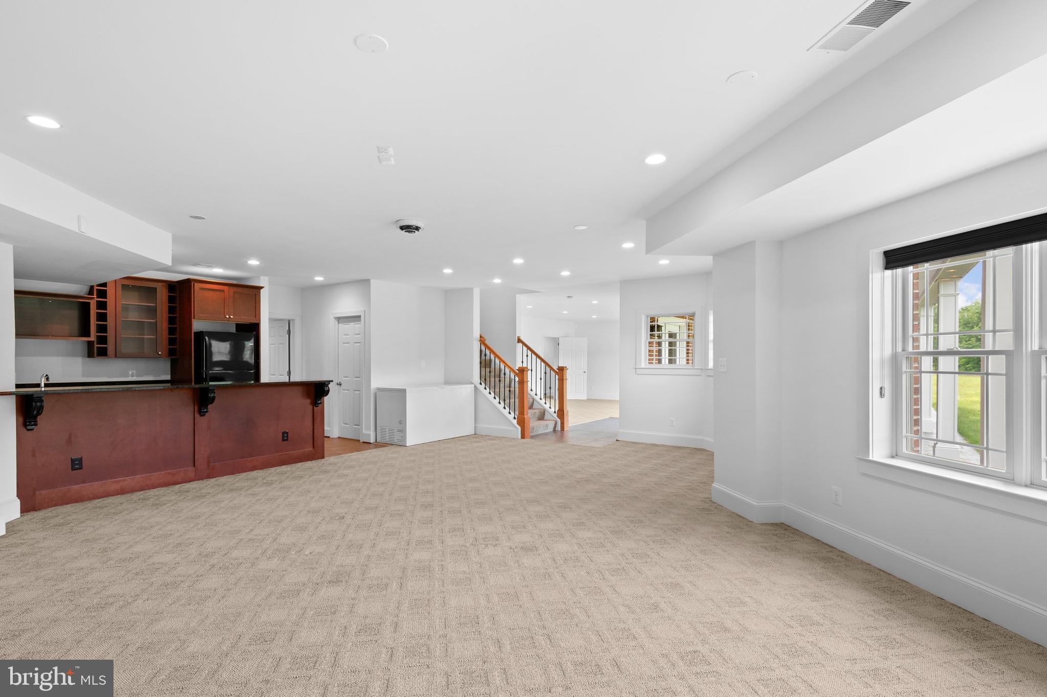 LONGMOOR FARM ESTATES - Residential