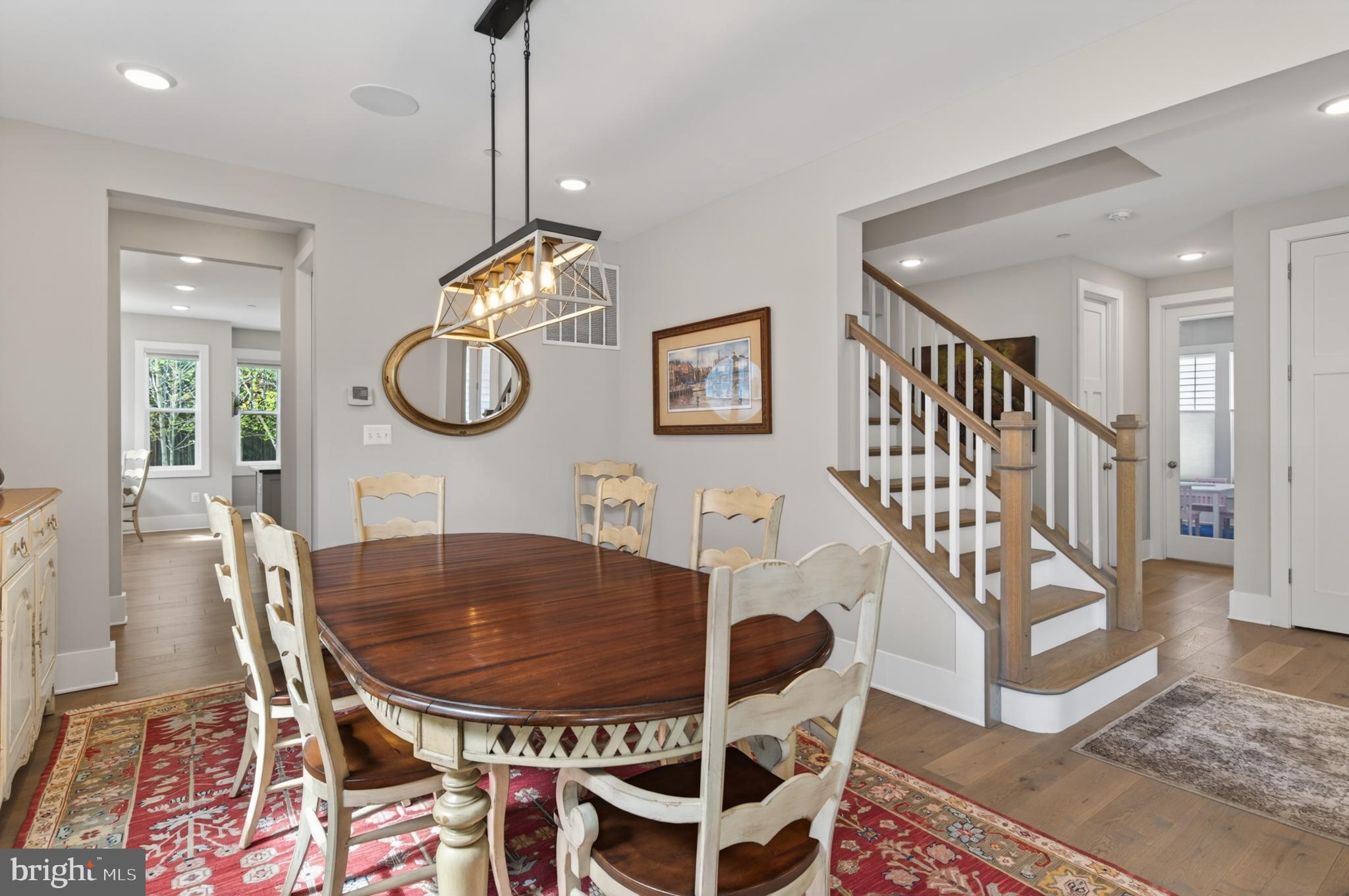 THE COVE - Residential