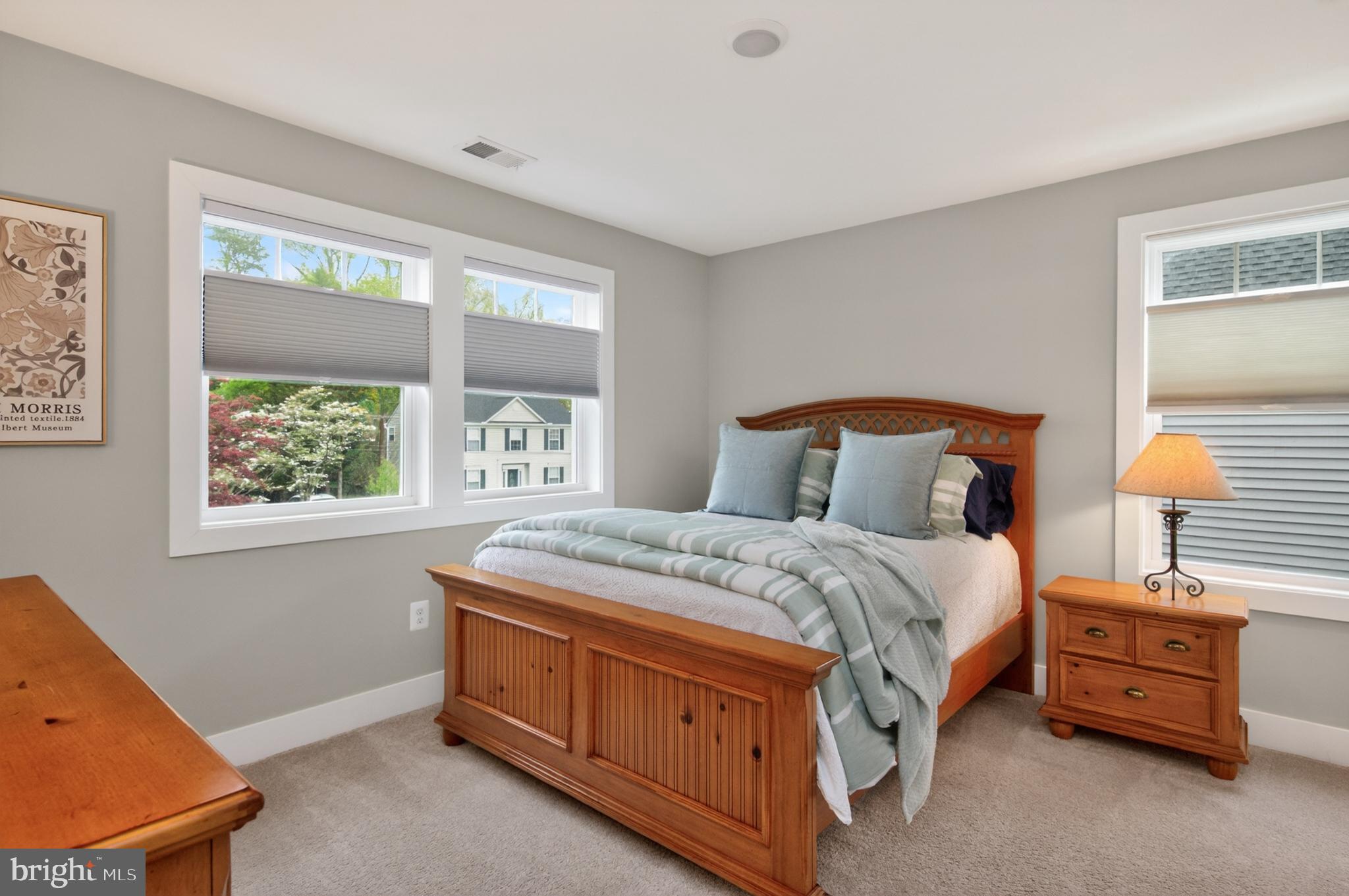 THE COVE - Residential