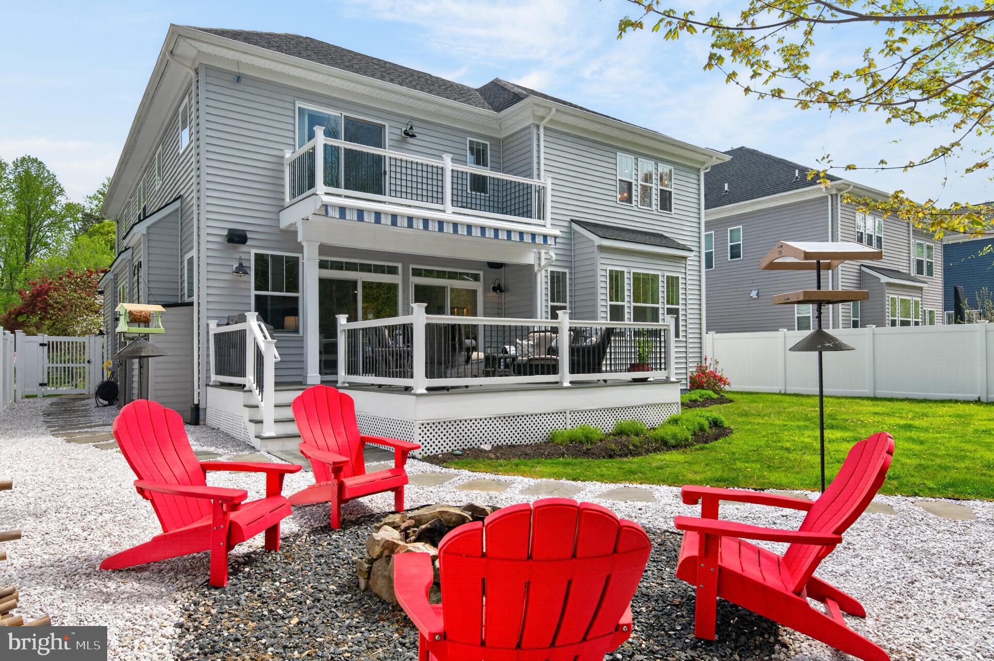 THE COVE - Residential