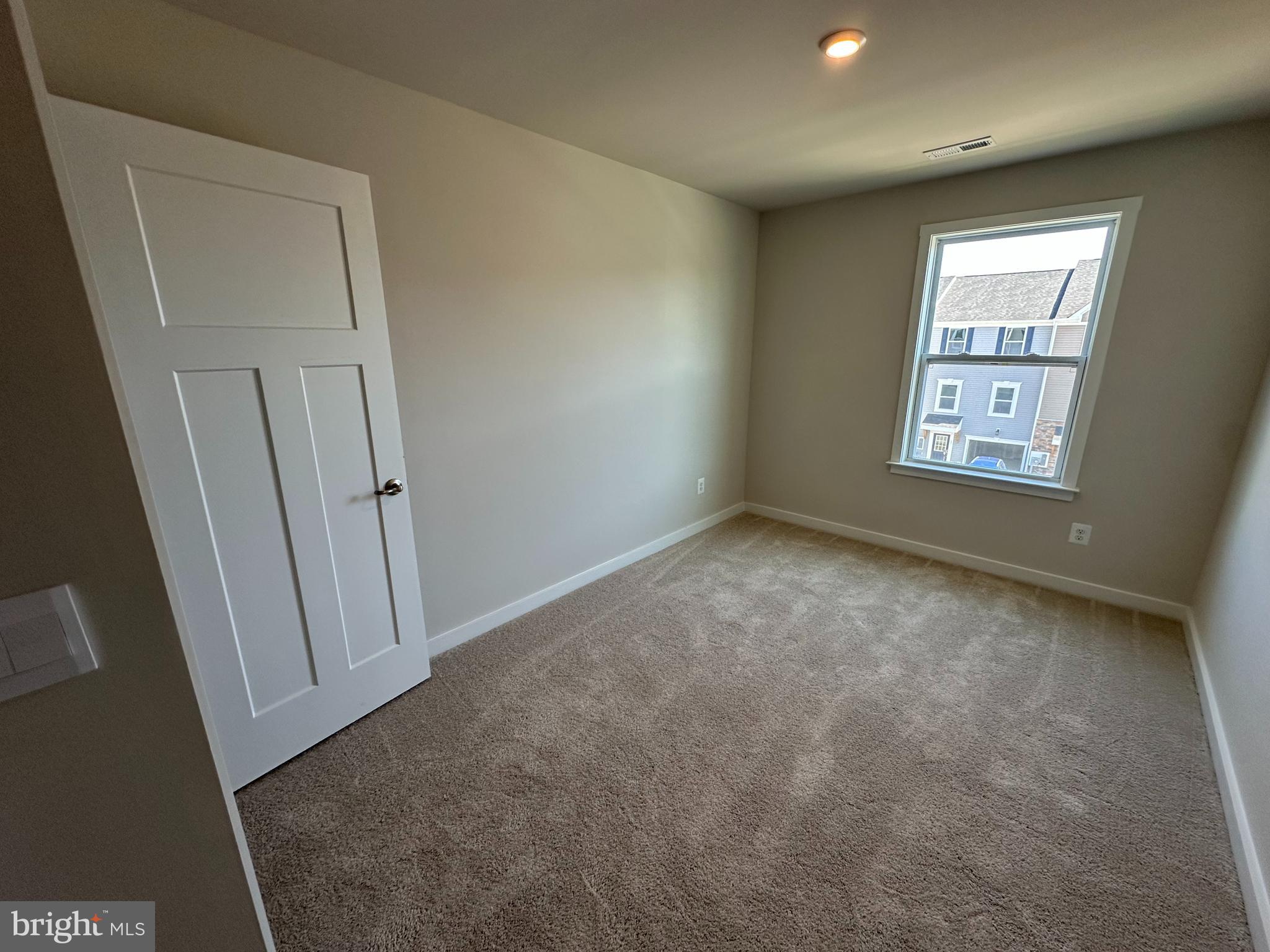 SOUTH BROOK - Residential