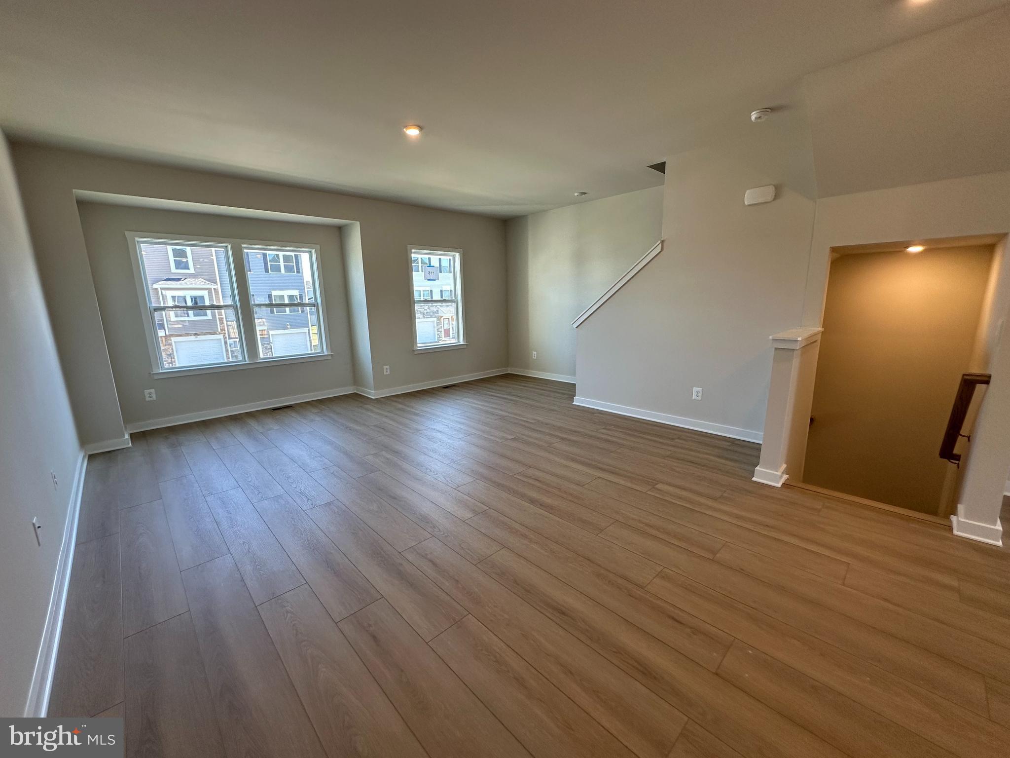 SOUTH BROOK - Residential