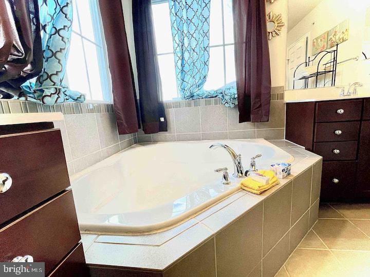 JEFFERSON PLACE - Residential