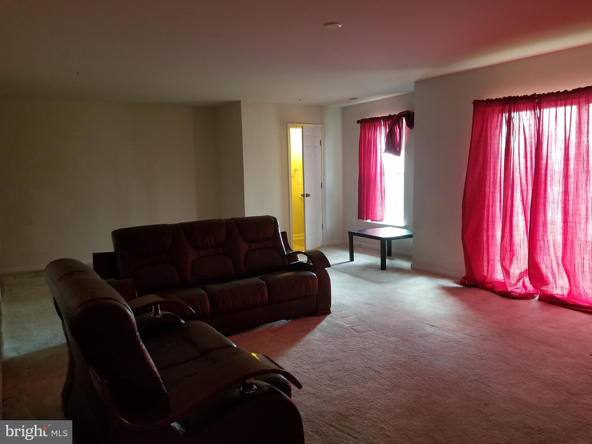 JEFFERSON PLACE - Residential