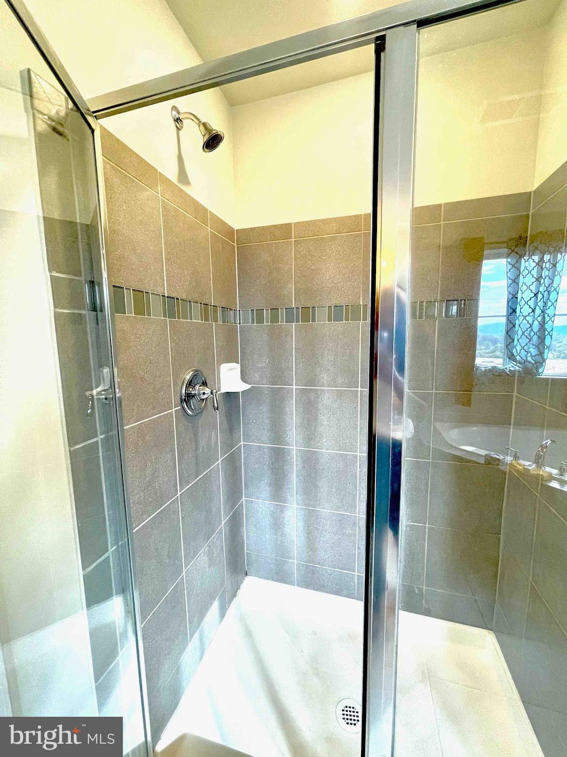 JEFFERSON PLACE - Residential