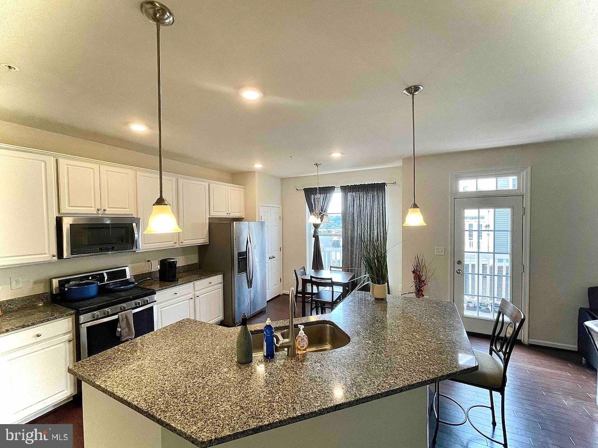 JEFFERSON PLACE - Residential