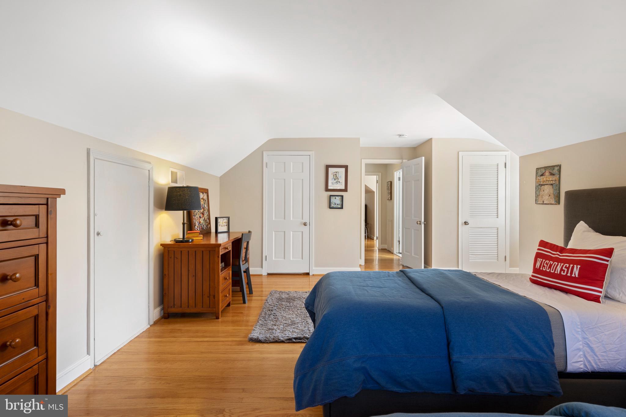 WEIRWOOD - Residential