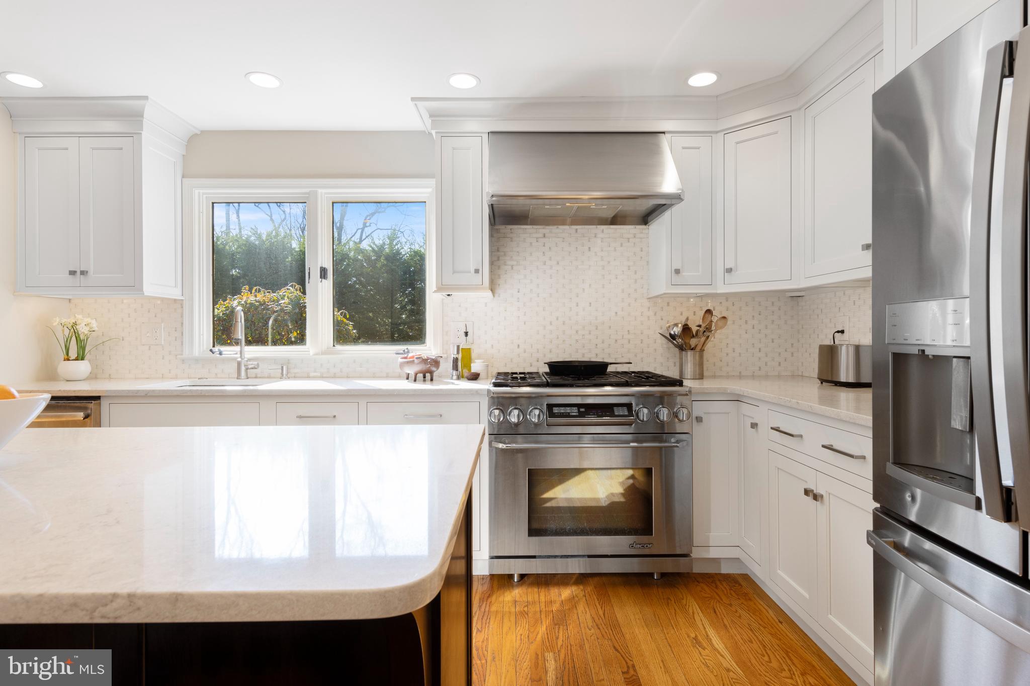 WEIRWOOD - Residential