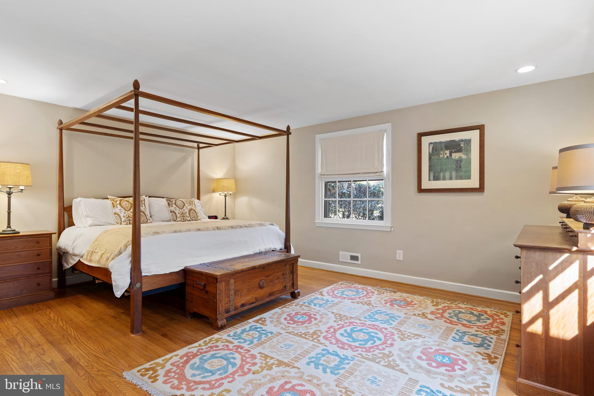 WEIRWOOD - Residential