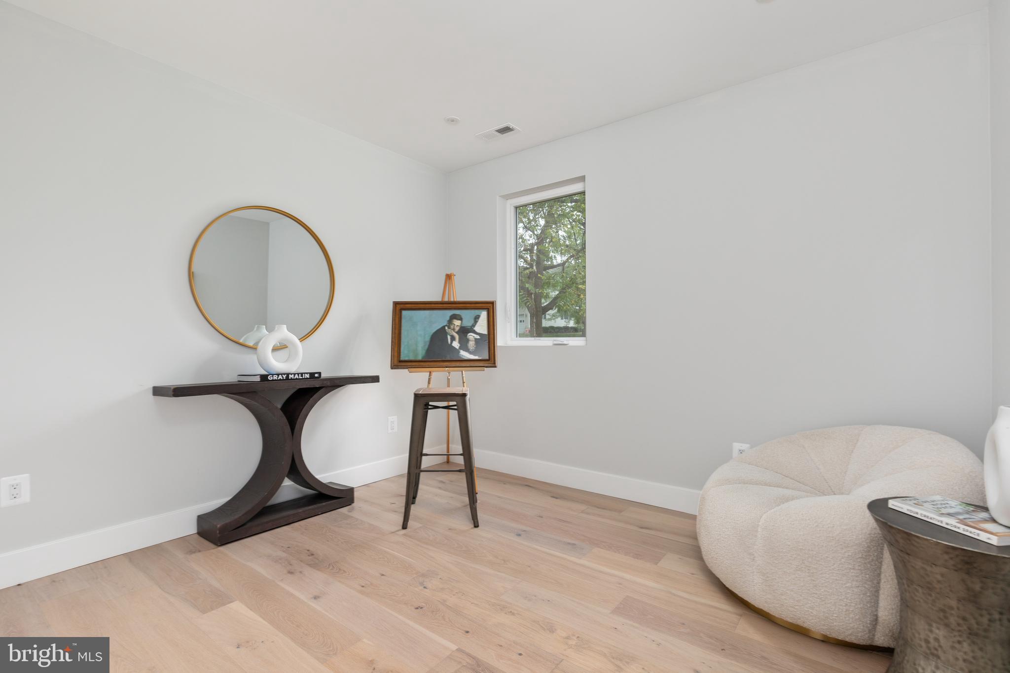 ORCHARD CREST - Residential