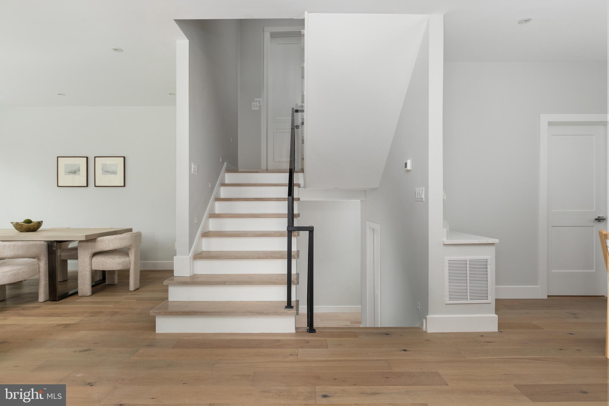 ORCHARD CREST - Residential