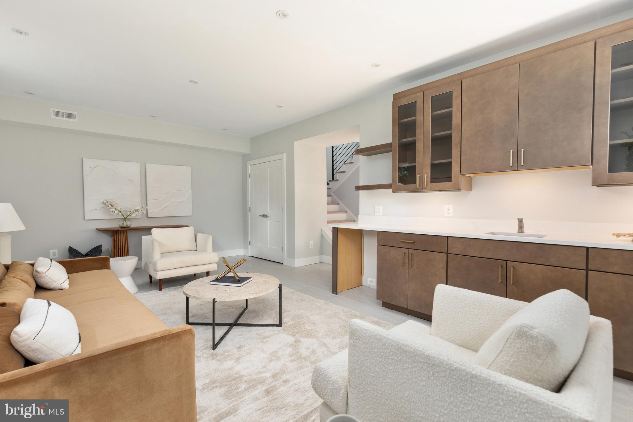 ORCHARD CREST - Residential