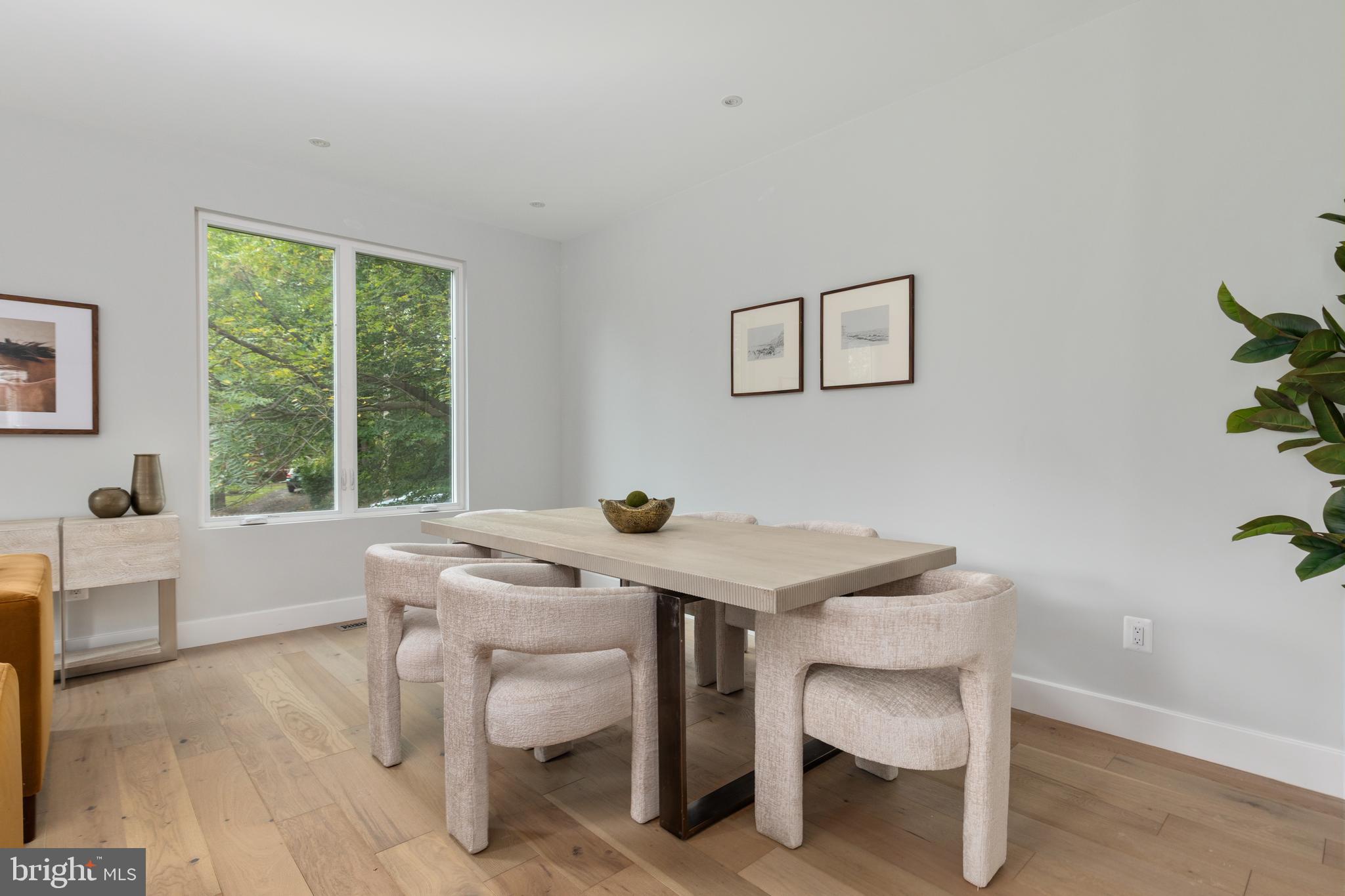 ORCHARD CREST - Residential