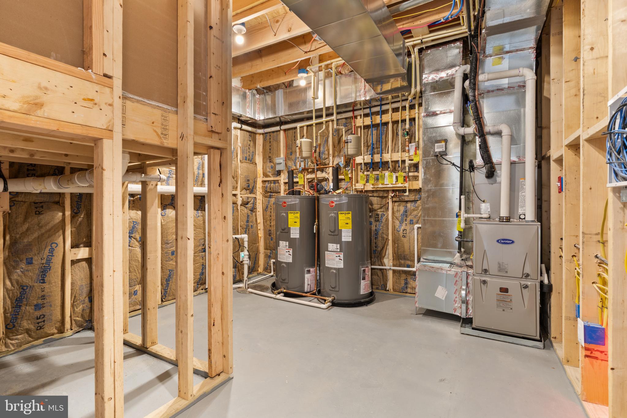 ORCHARD CREST - Residential