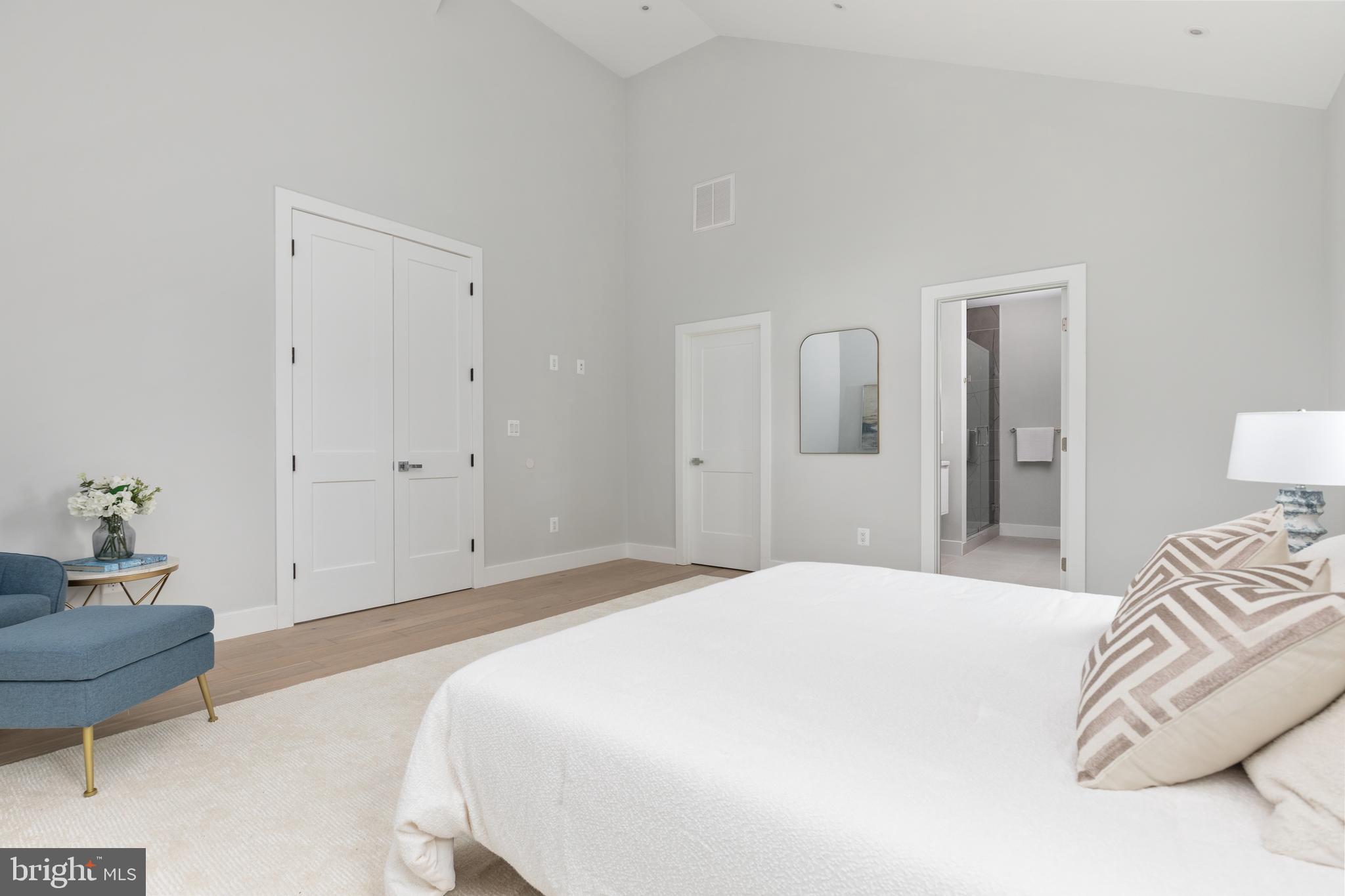 ORCHARD CREST - Residential