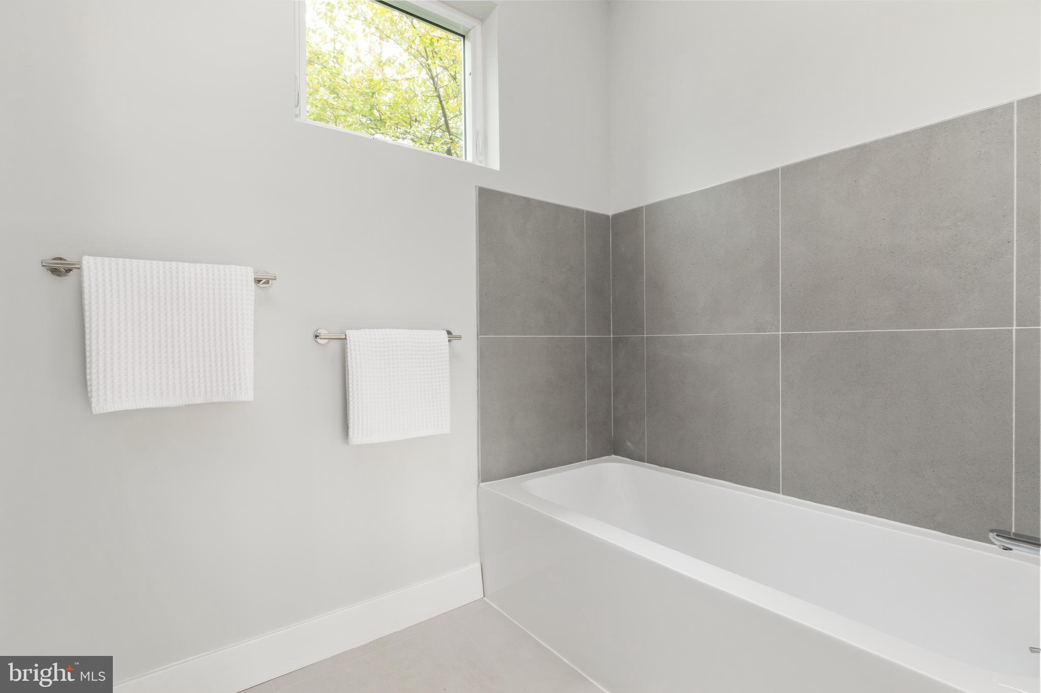 ORCHARD CREST - Residential