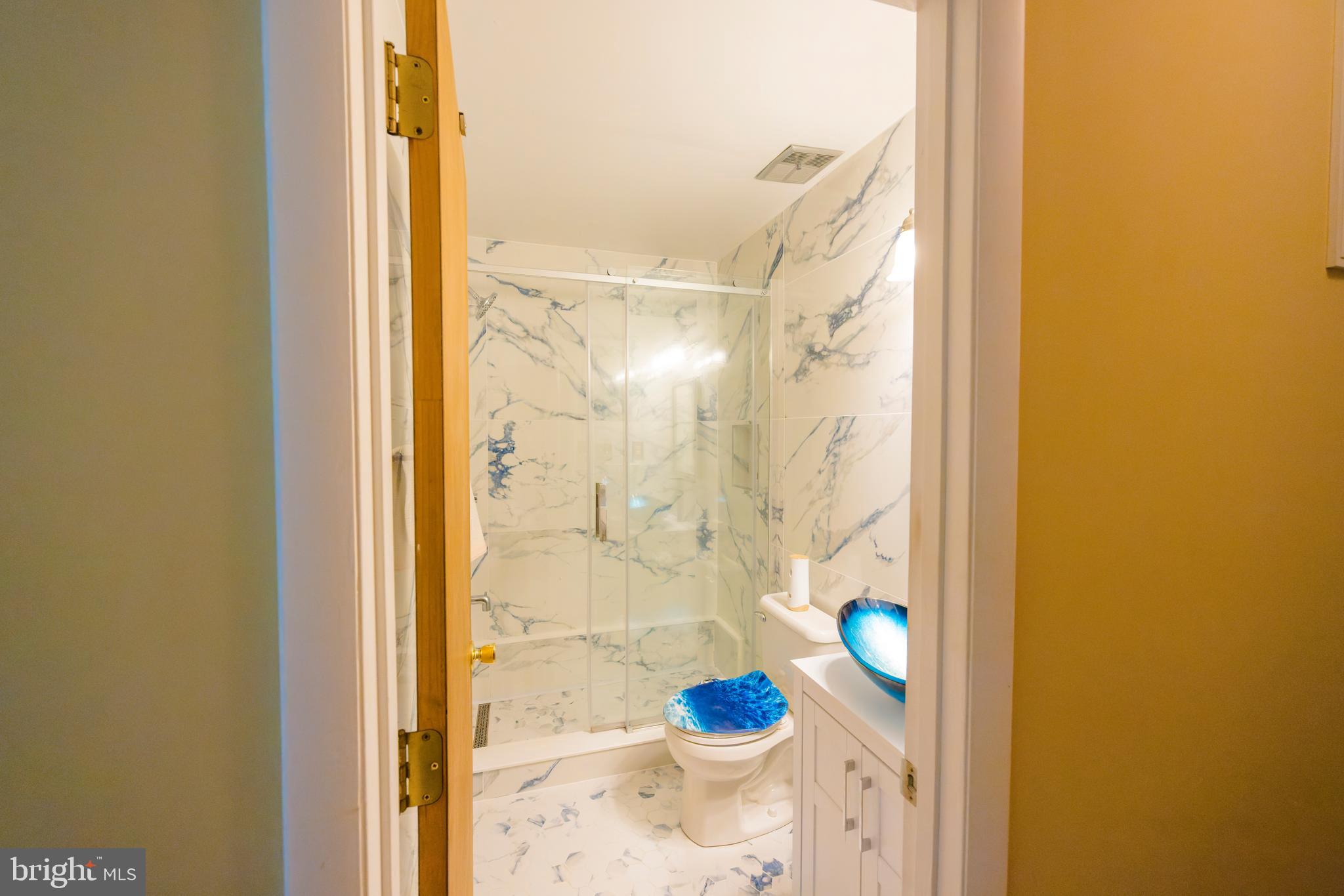 CHELTENHAM - Residential