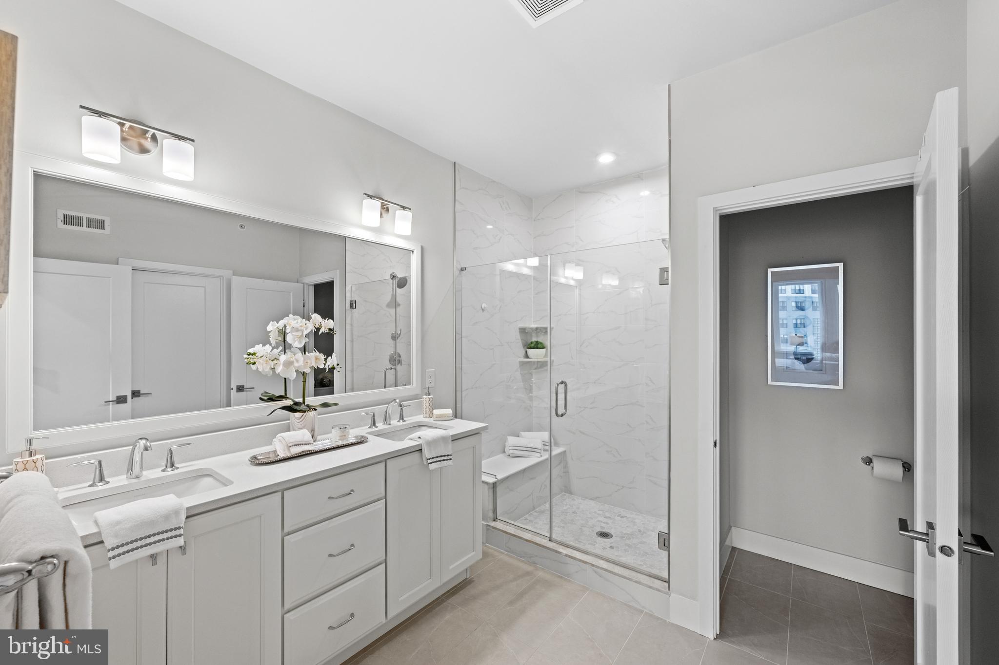 OVERLOOK AT TOWN CENTER - Residential