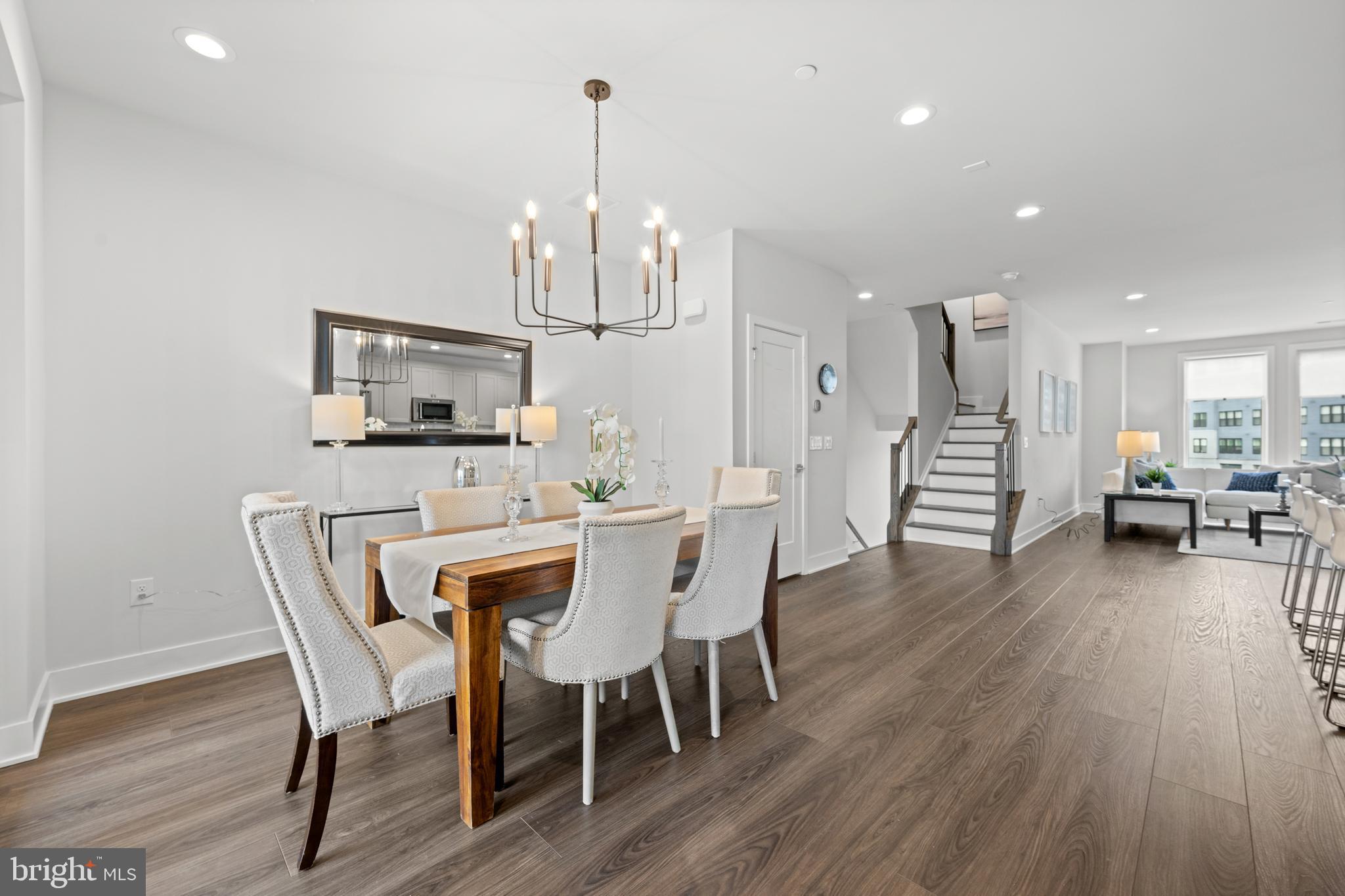 OVERLOOK AT TOWN CENTER - Residential