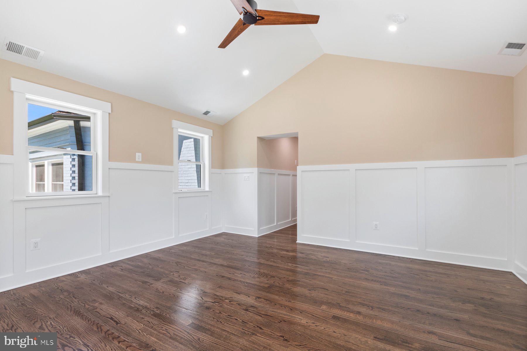 BROOKEVILLE KNOLLS - Residential