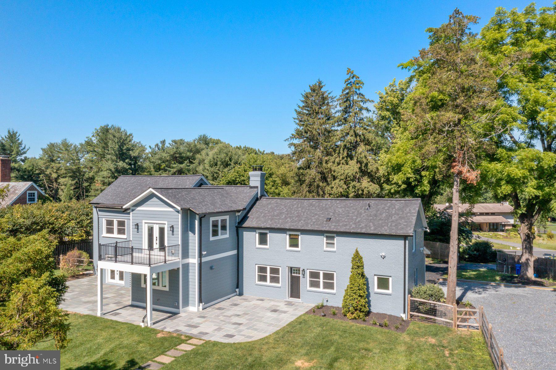 BROOKEVILLE KNOLLS - Residential