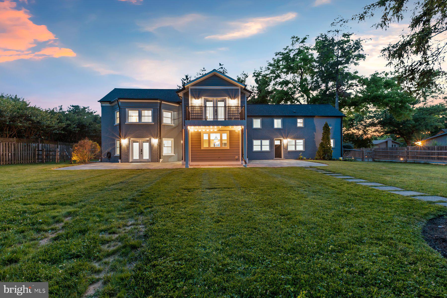 BROOKEVILLE KNOLLS - Residential