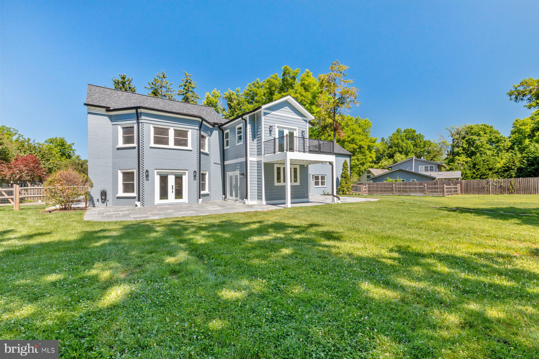 BROOKEVILLE KNOLLS - Residential