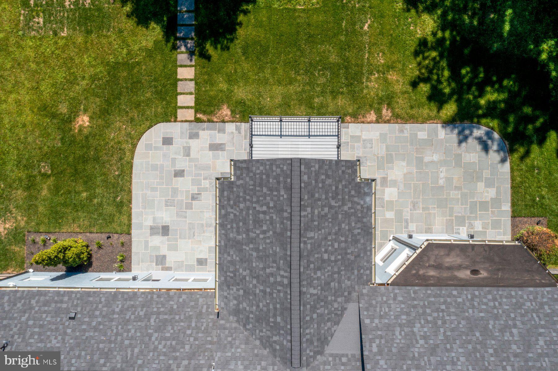 BROOKEVILLE KNOLLS - Residential