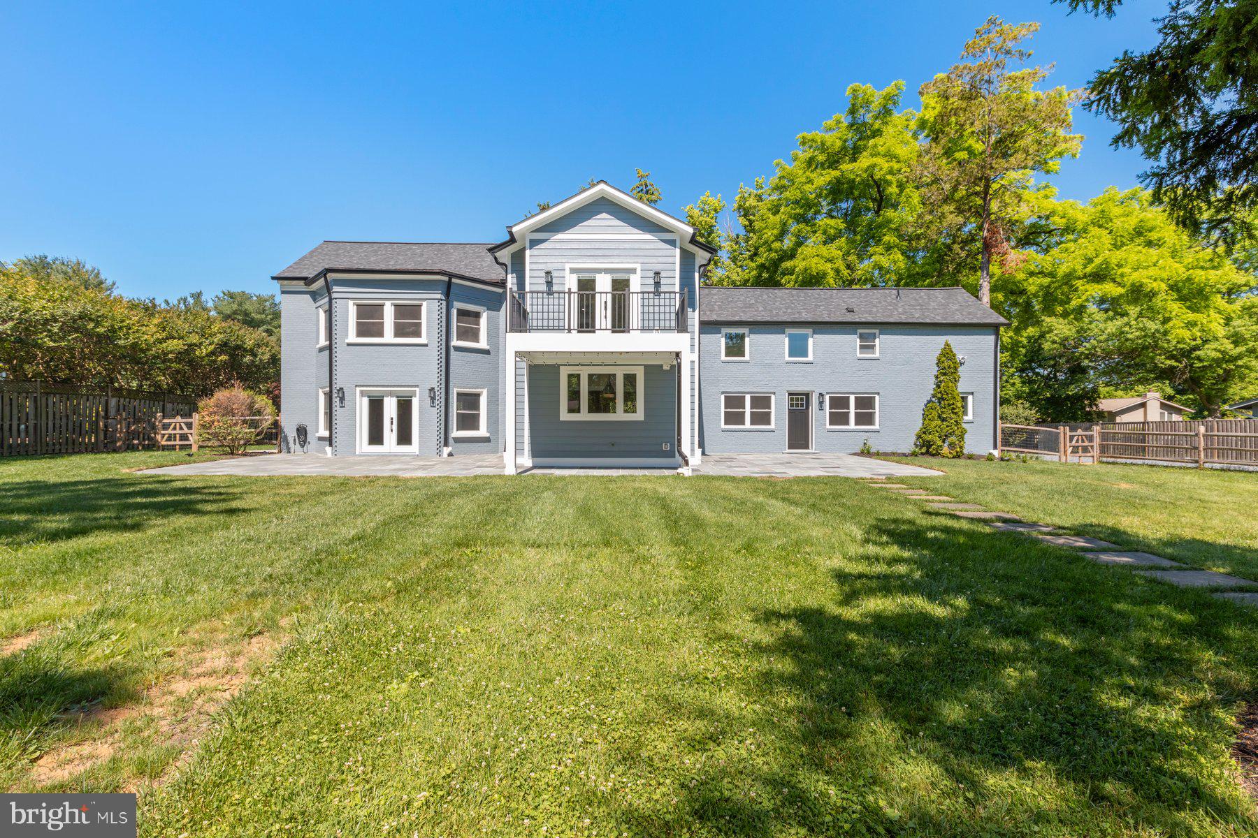 BROOKEVILLE KNOLLS - Residential